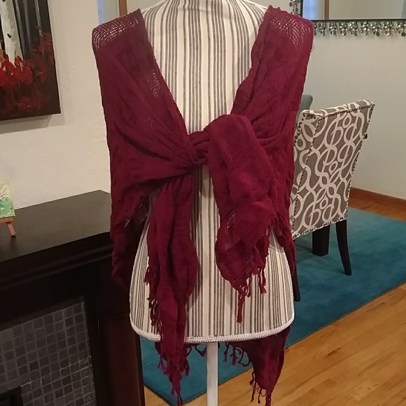 American Eagle Outfitters Accessories - AEO Shawl
